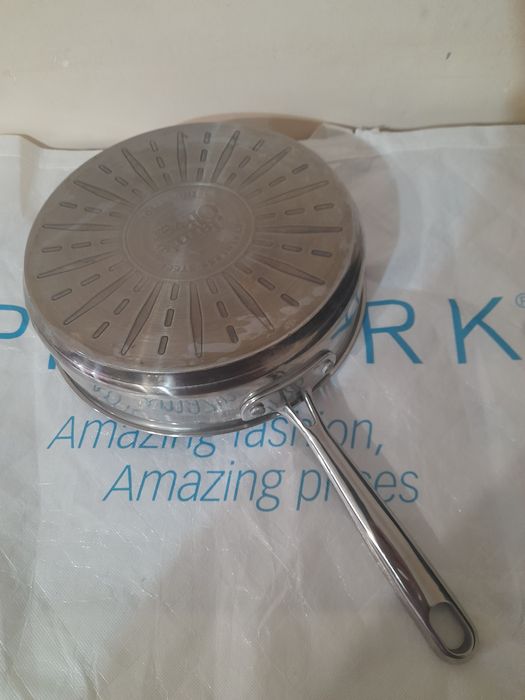 Тиган Жейми Оливър