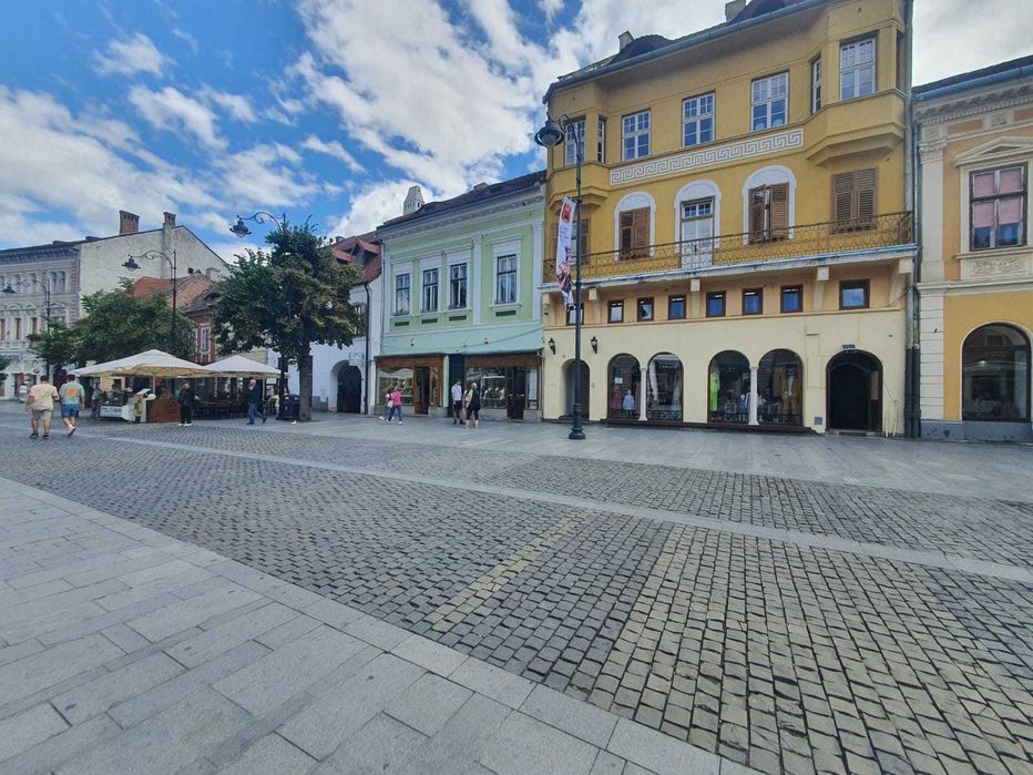 Inchiriem 300 mp spatiu comercial/alimentatie publica pe N.Balcescu