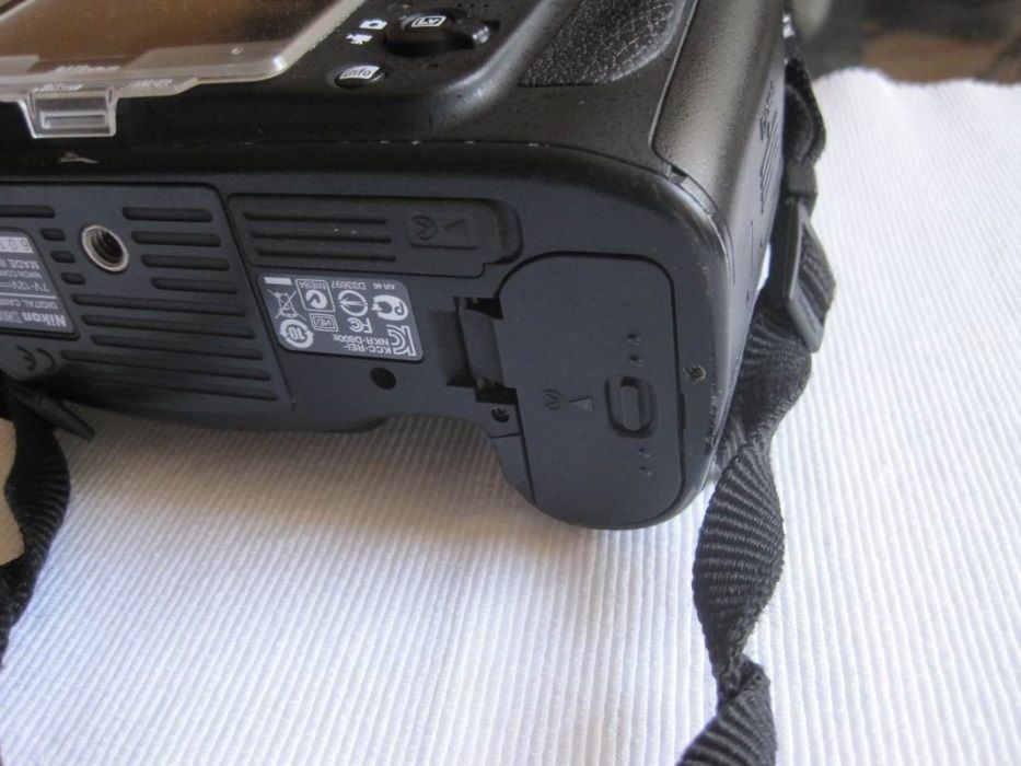 Продавам фотоапарат Nikon d800Е