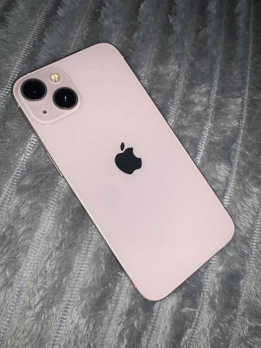 Смартфон Apple iPhone 13 128gb pink