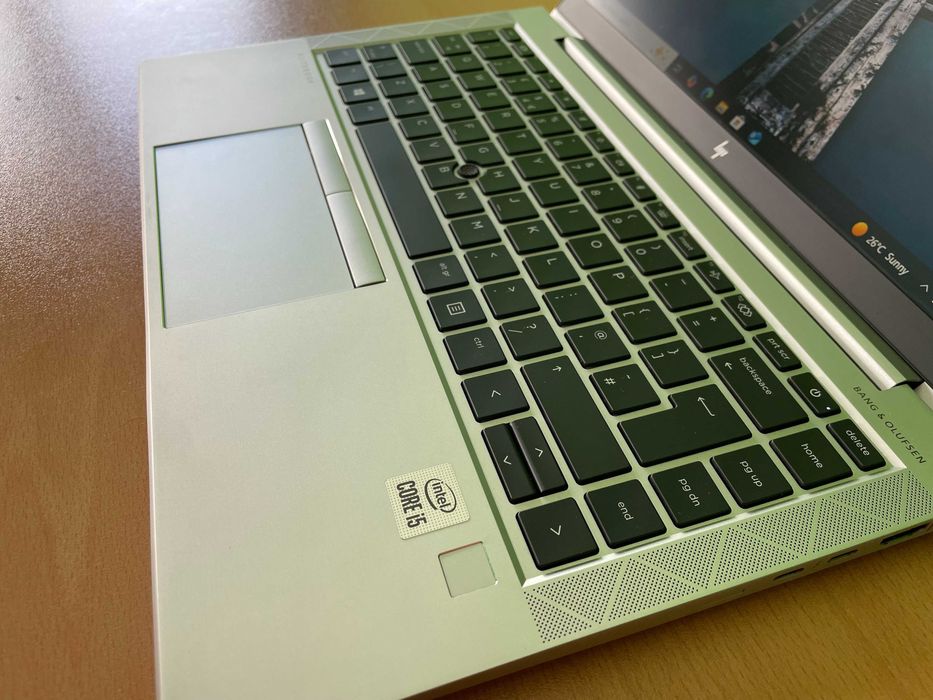HP EliteBook G7 - 14''IPS, i5-10210U, 8GB RAM, 256GB NVMe PCle SSD