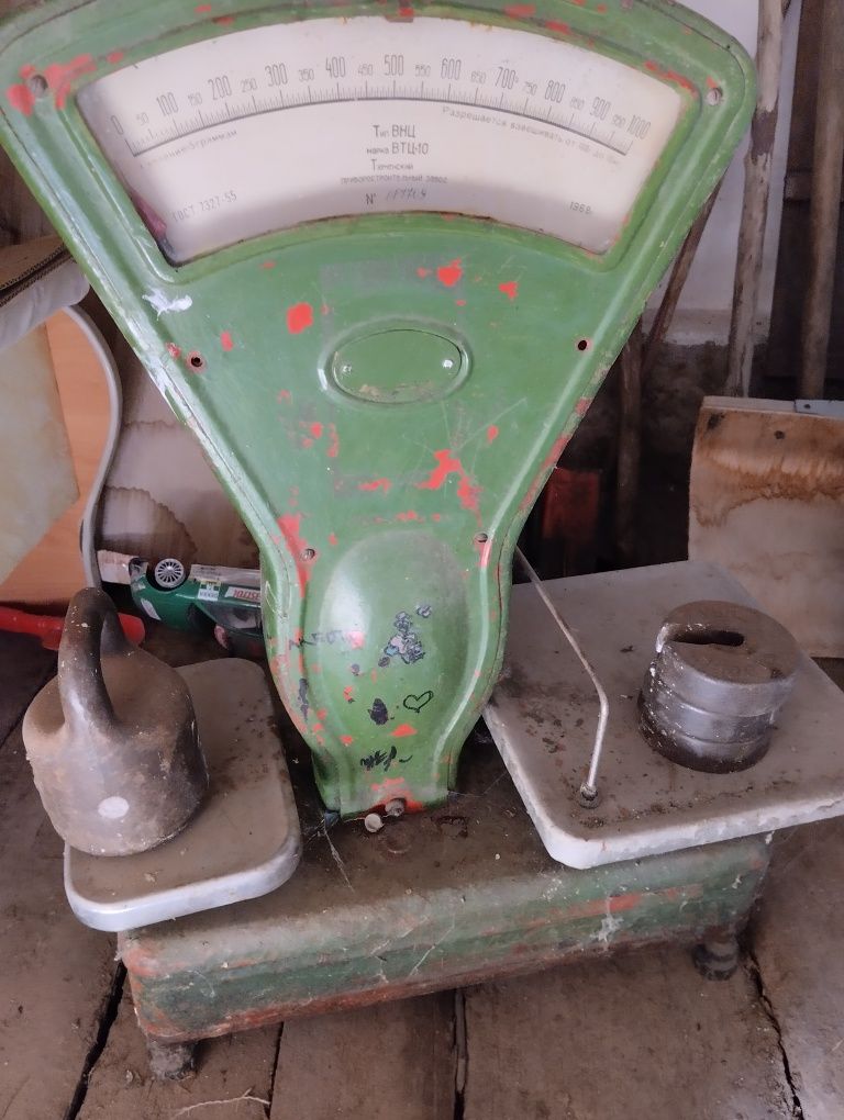 Продам весы советские