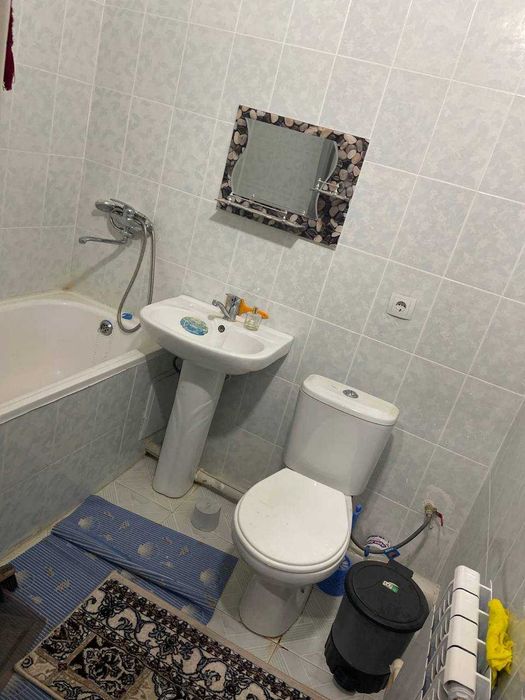 Продаётся 1х квартира на 4 этаж орр НУРАФШОН