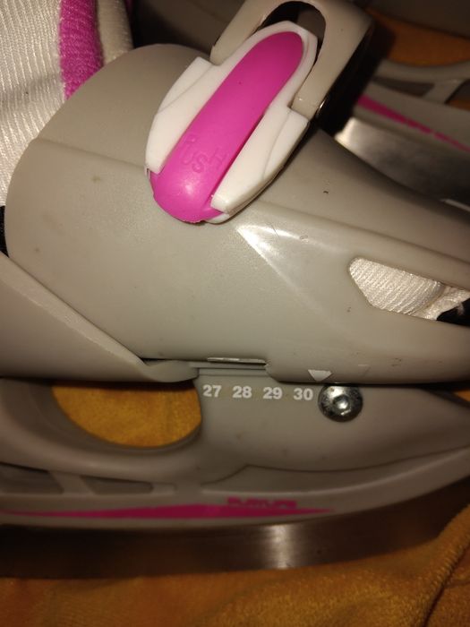 Patine fete mărimea 27-30