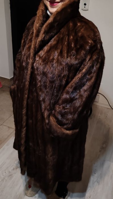 Haina de blana de lux