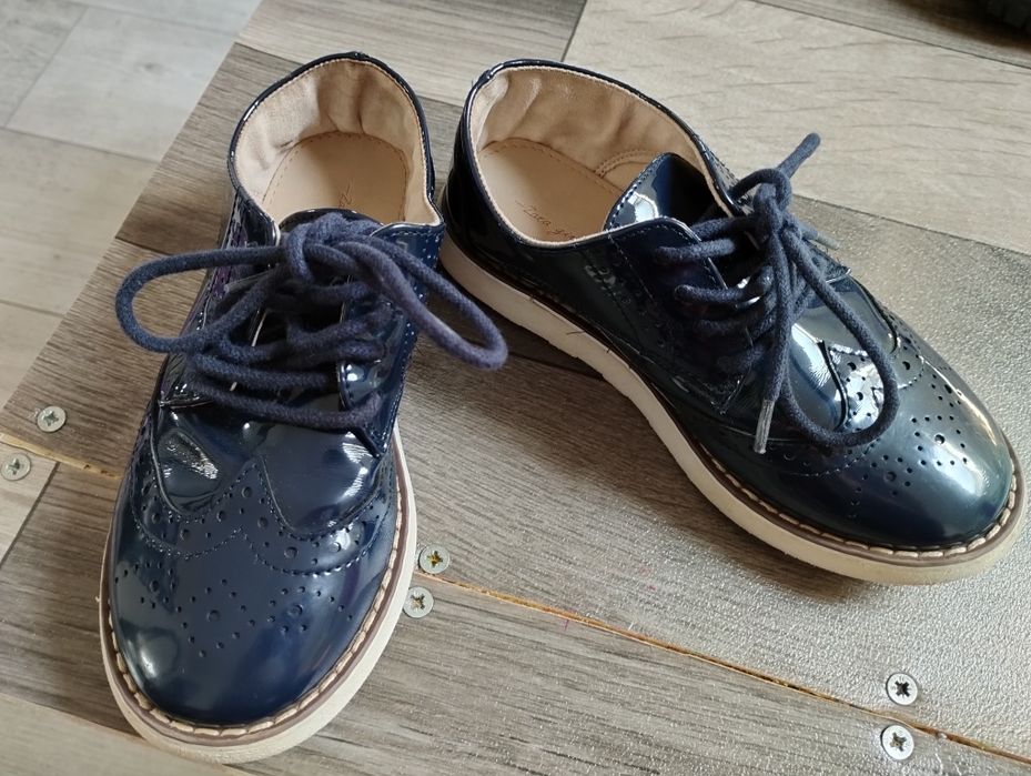 Pantofi și sandale fetita