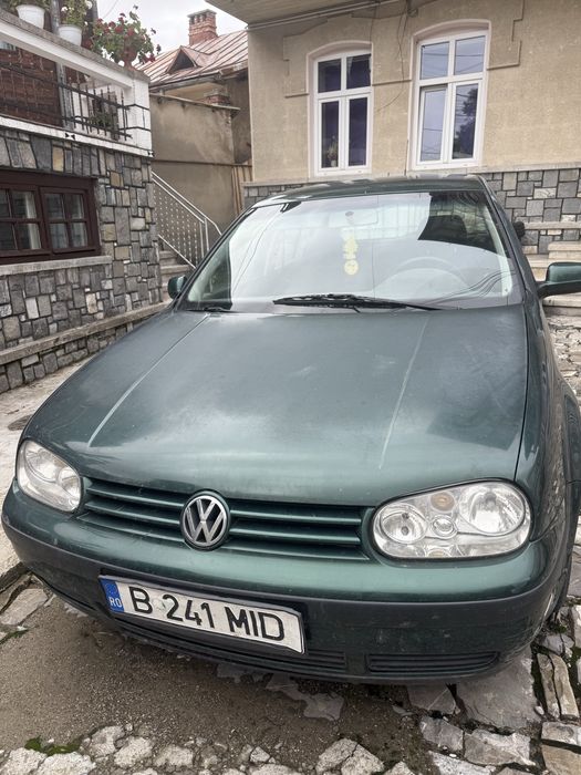 Vând golf 4 1.6 benzina si gpl
