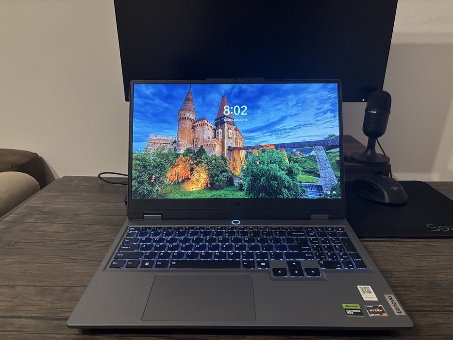 Laptop Gaming Lenovo LOQ 15ARP9 Ryzen 7 24 GB DDR5 RTX 4060 8GB