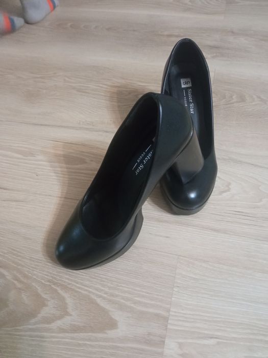 Туфли женские новые