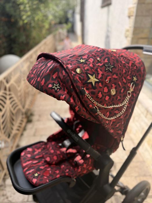 Carucior sport pentru copii Cybex Priam 4.0 Rockstar by Alec Voelkel