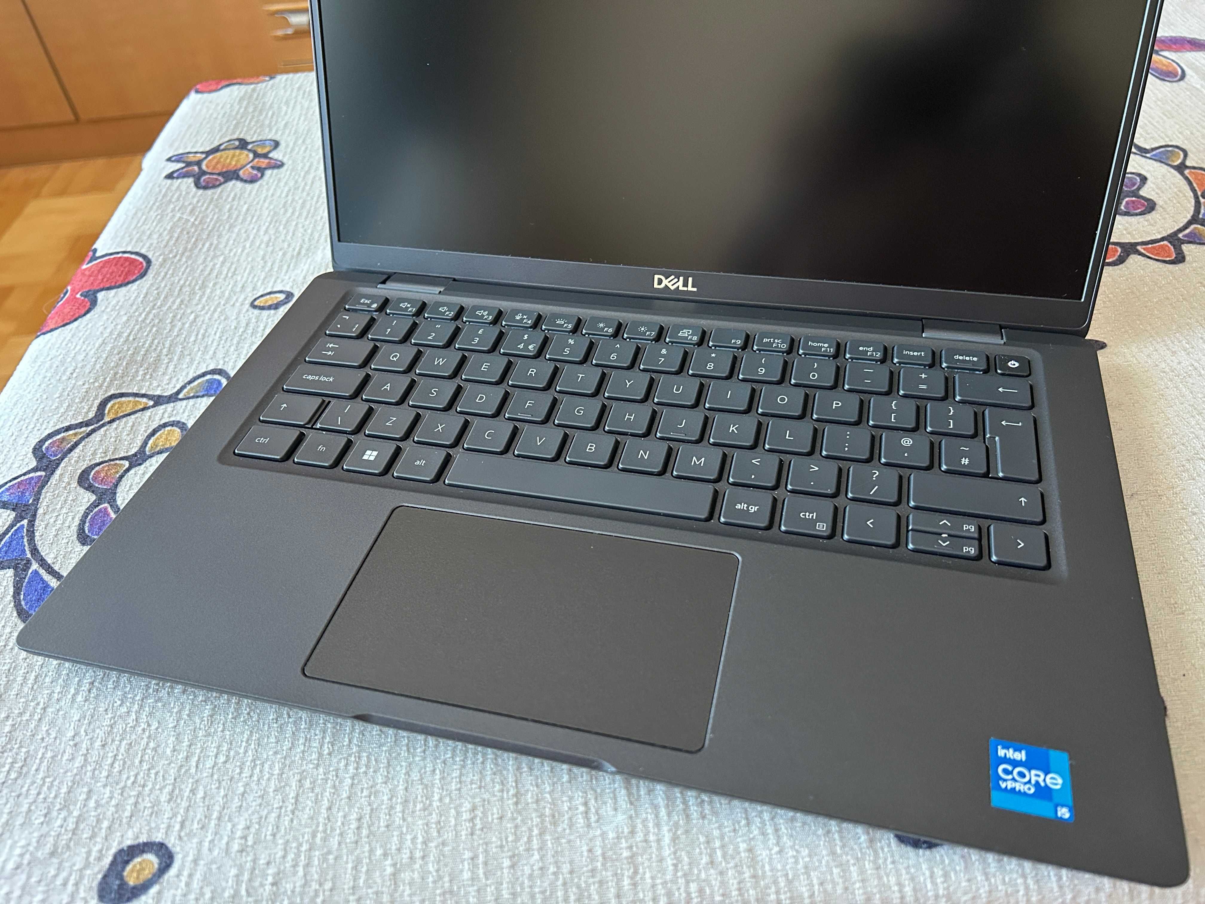 Лаптоп Dell Latitude 7420