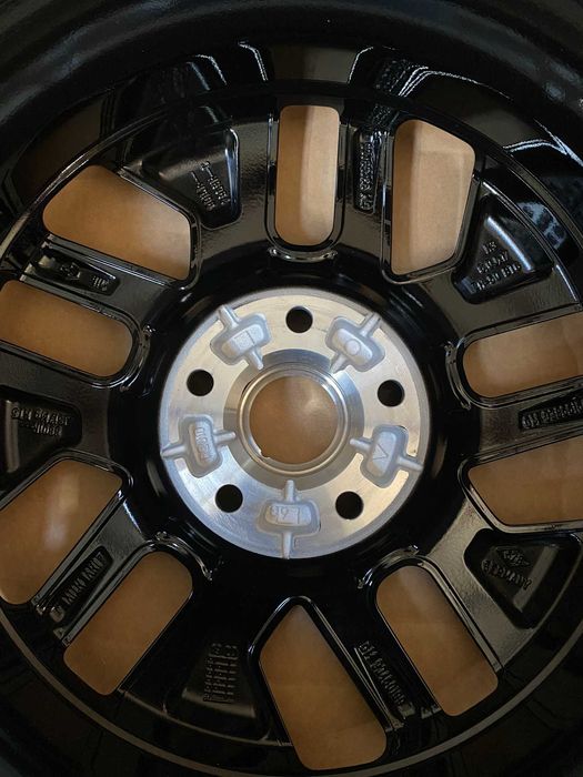 Janta jante aliaj R17 Renault Trafic 3 Vivaro NV300 noua originala