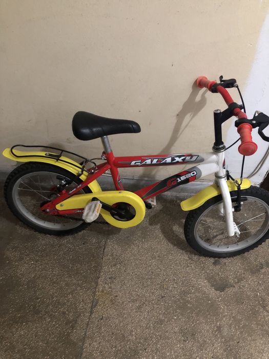 Bicicleta copii varsta 4-7 ani