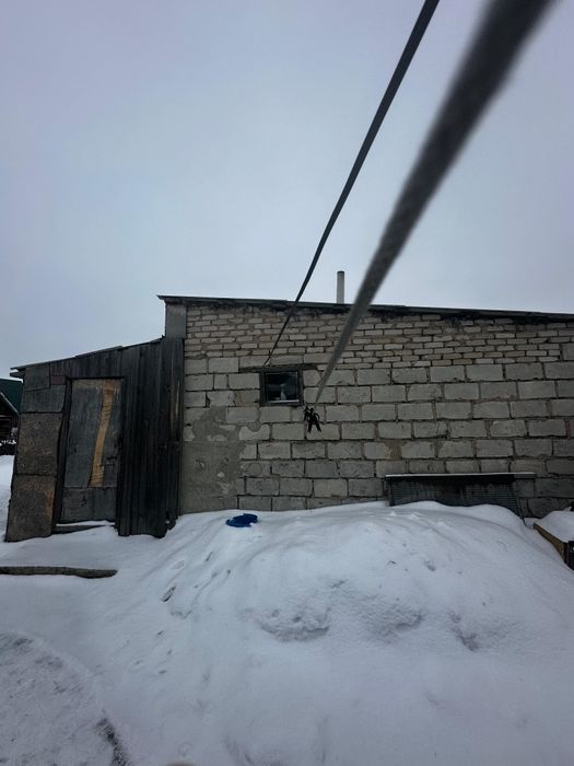 Дом тёплы! Находится в районе капай