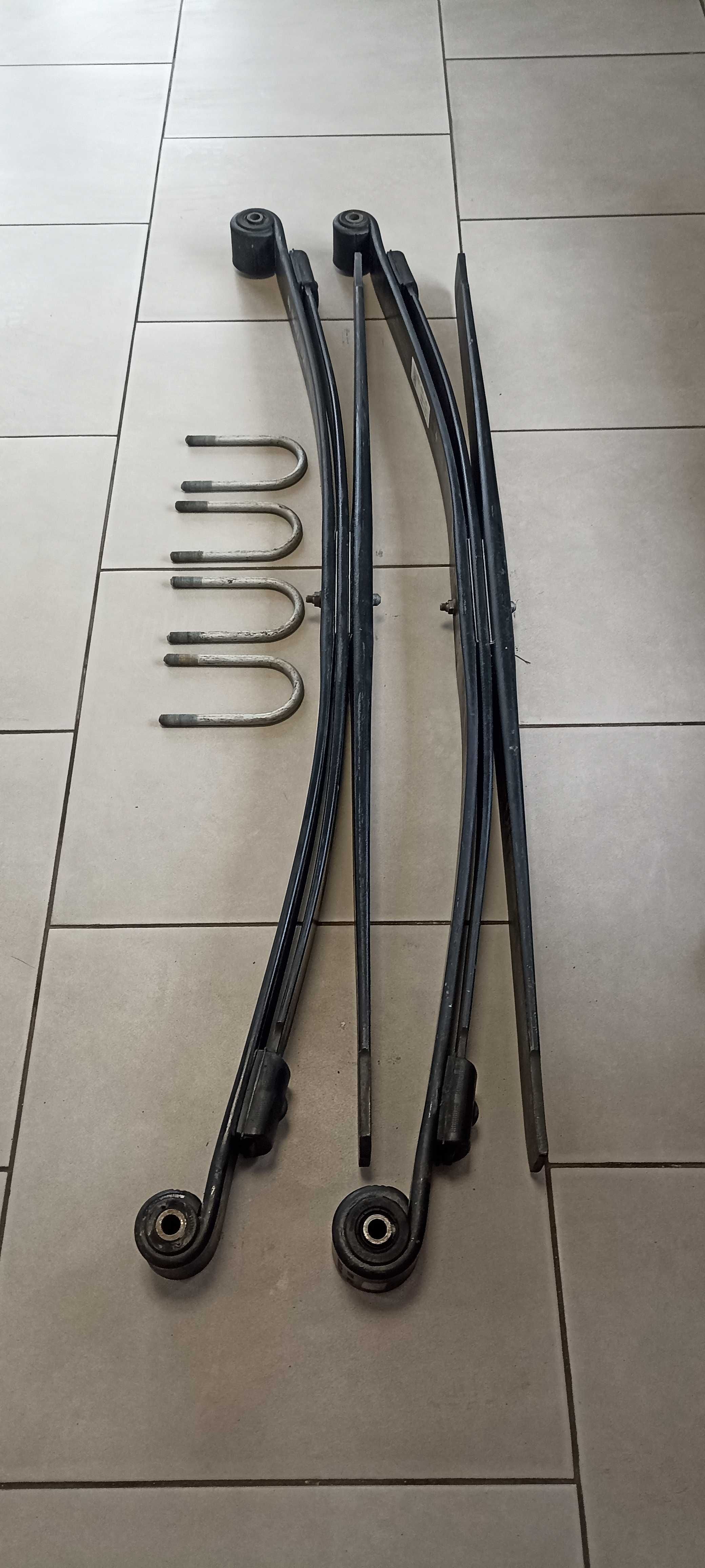 arc set arcuri 3 foi spate Volkswagen Crafter vw A9073201600