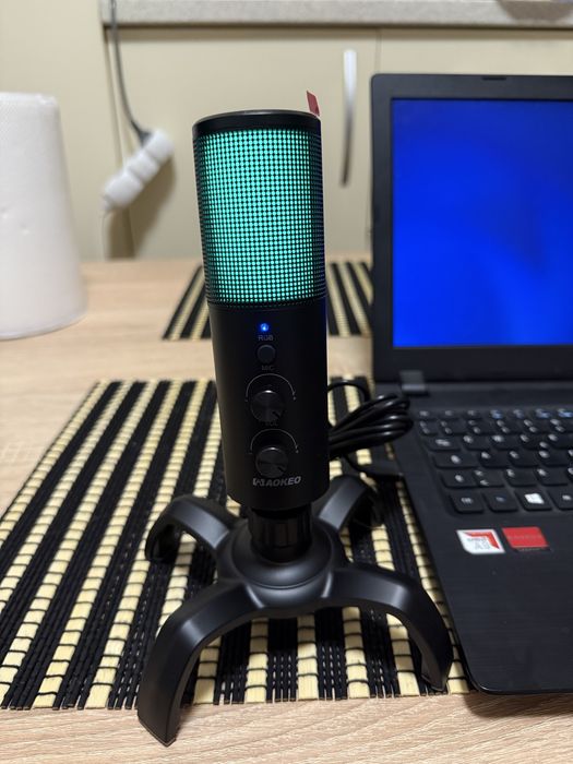 Microfon de gaming – sunet clar și profesional