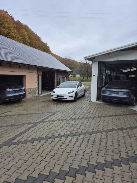 Tesla model 3 long range 4x4