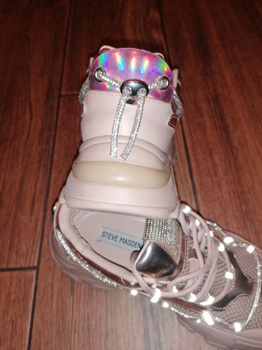 Vând adidași, nr 39 Dama