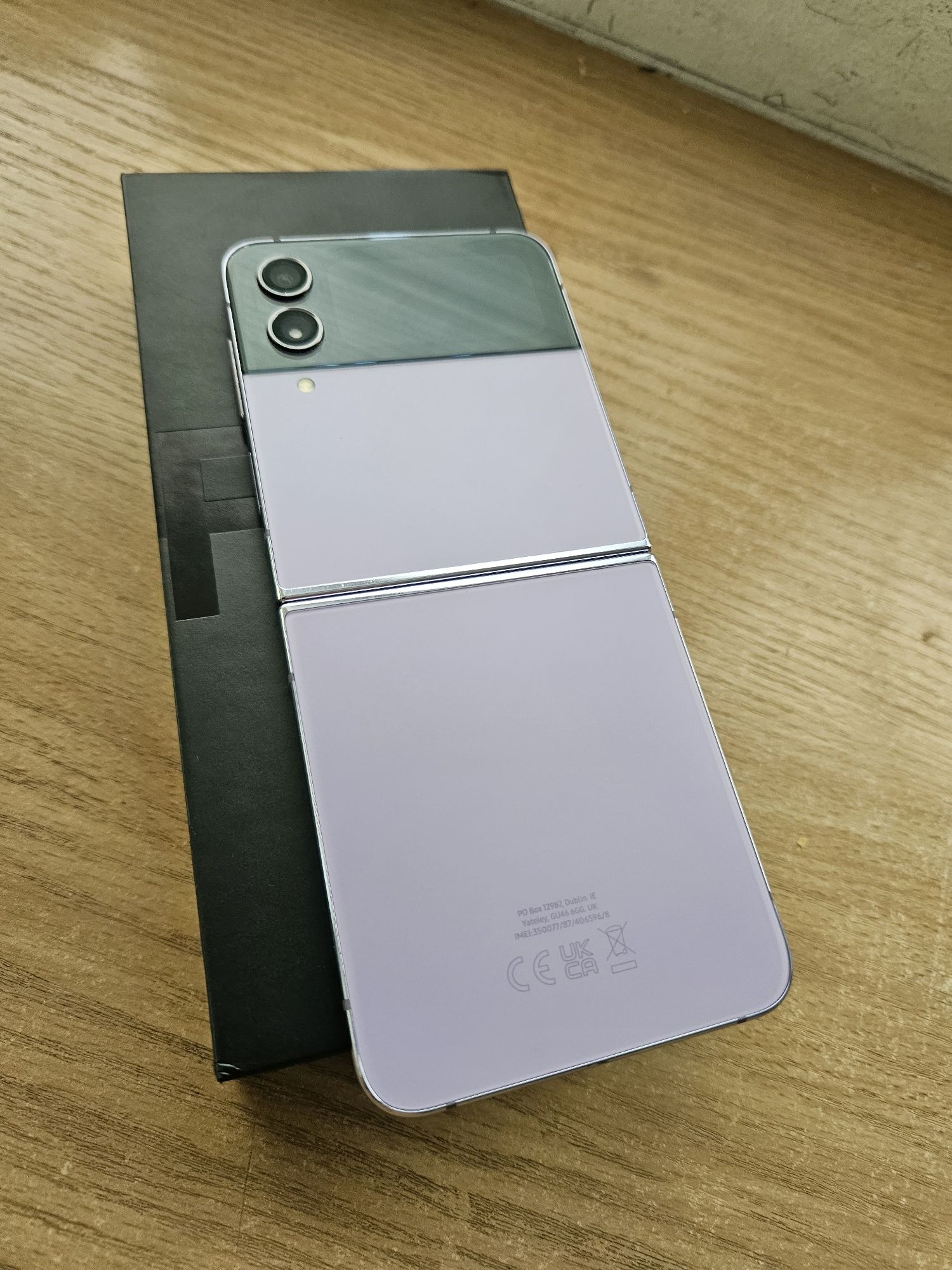 Samsung Z Flip 4