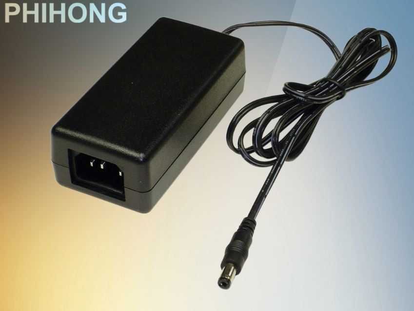 12V 1.5A 18W Захранващ Адаптер