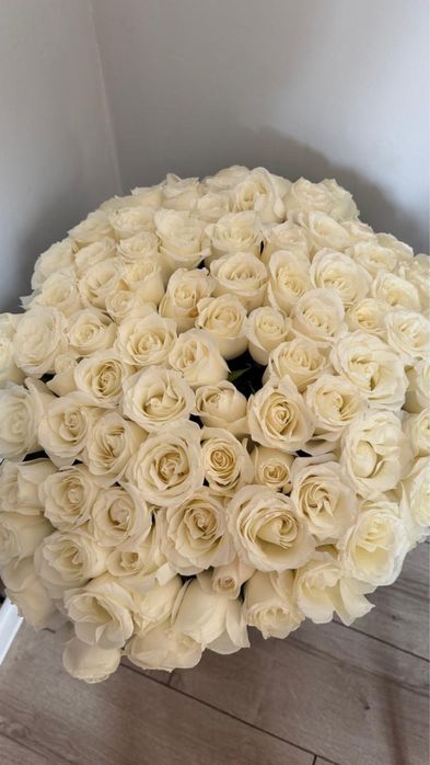 Цветы сегодня ночью получила