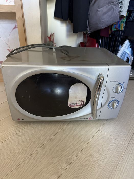Микроволновая печь LG Intellowave