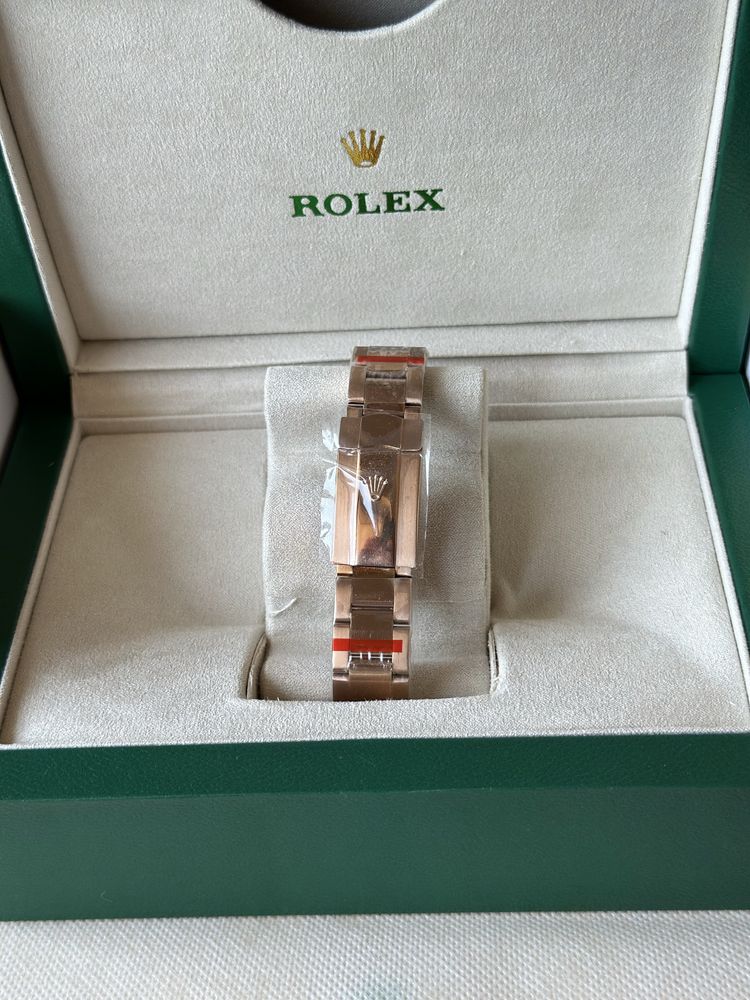 Rolex Sky-Dweller 44 mm