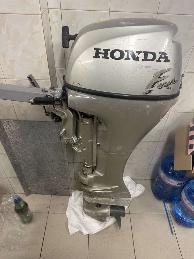 Извънбордов двигател HONDA BF10
