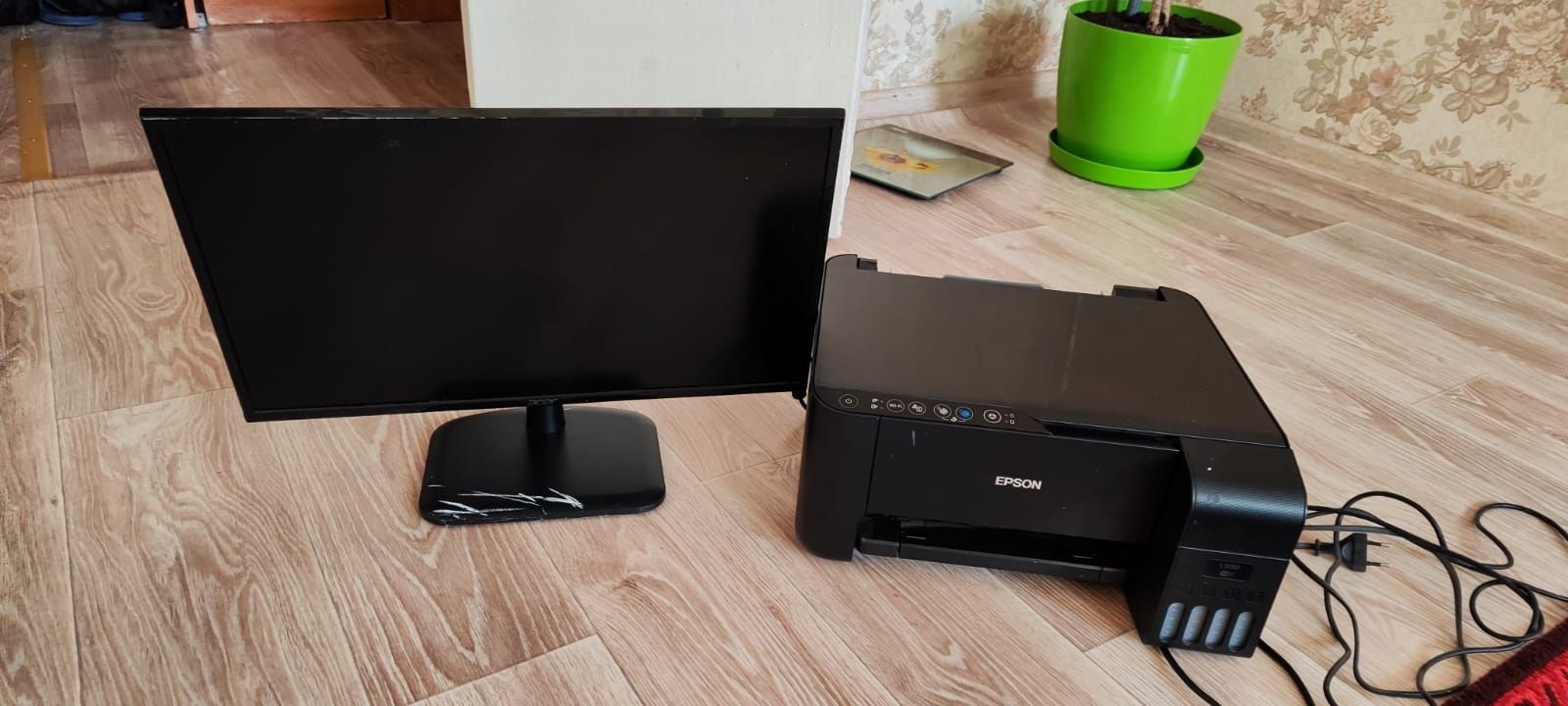 Продам монитор и принтер