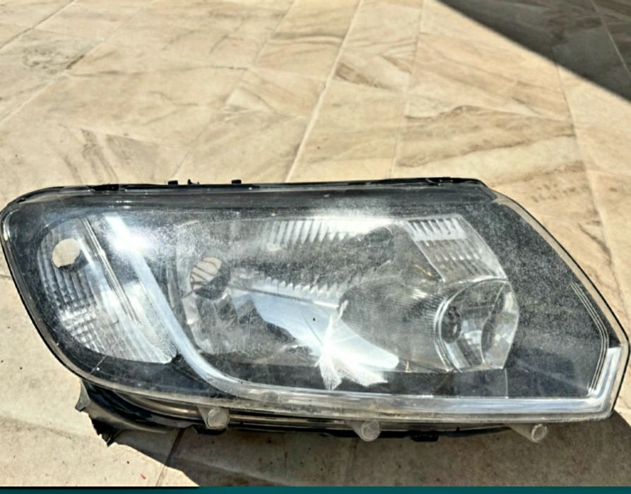 Far Dacia Logan 2 Dreapta