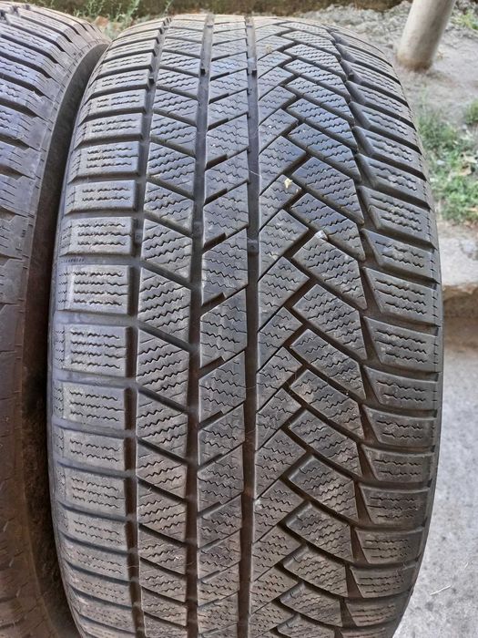 2 броя 275/45 R21 CONTINENTAL