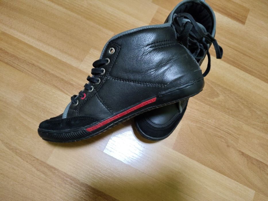 Vând ghete piele naturala