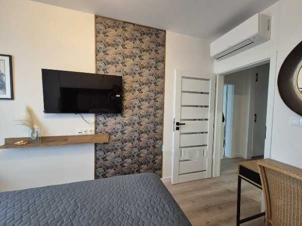 Продава се Двустаен апартамент в Бургас, Сарафово - 65 кв.м за 2539 €/кв.м - Снимка #3