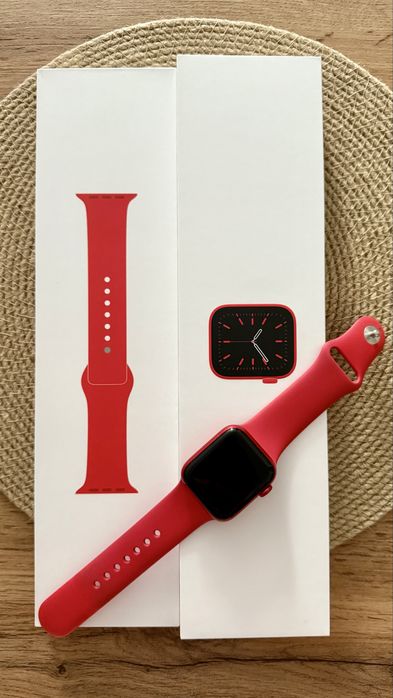 Продам apple watch, series 6, 40 mm