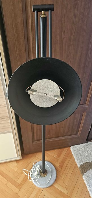 Осветителни тела тип  нощна лампа или за таван