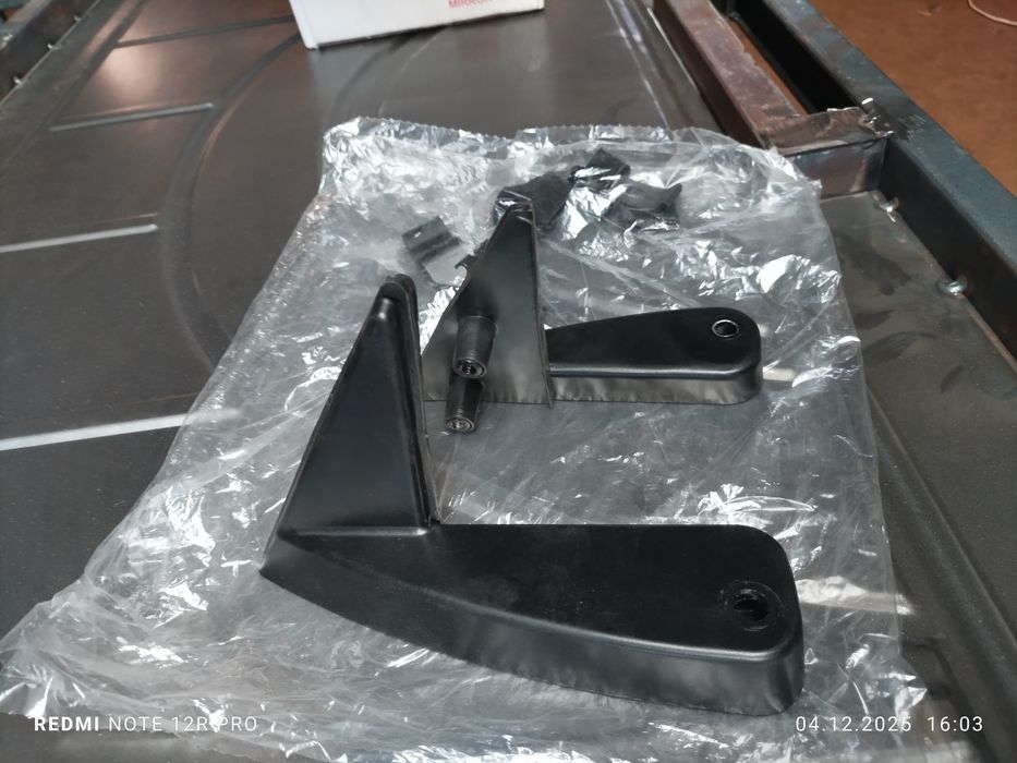 Damazni bokovoy qotiradigan temir qomitlari