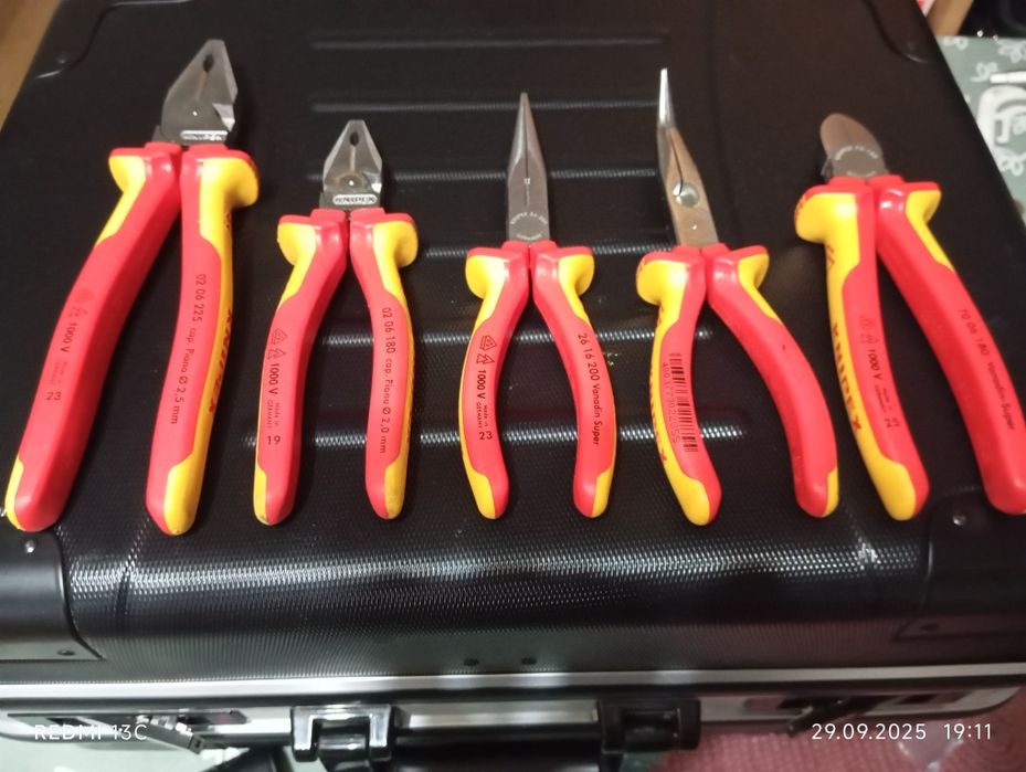 Clești Knipex noi