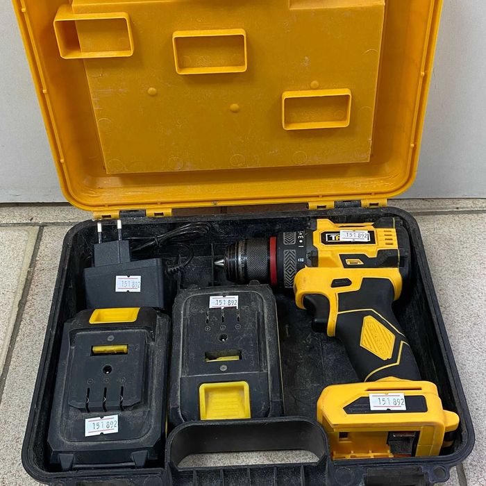 СВ47 / Шуруповерт TRACK / SK151892