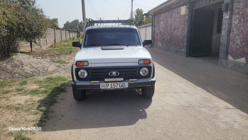 Продам автомобиль Нива