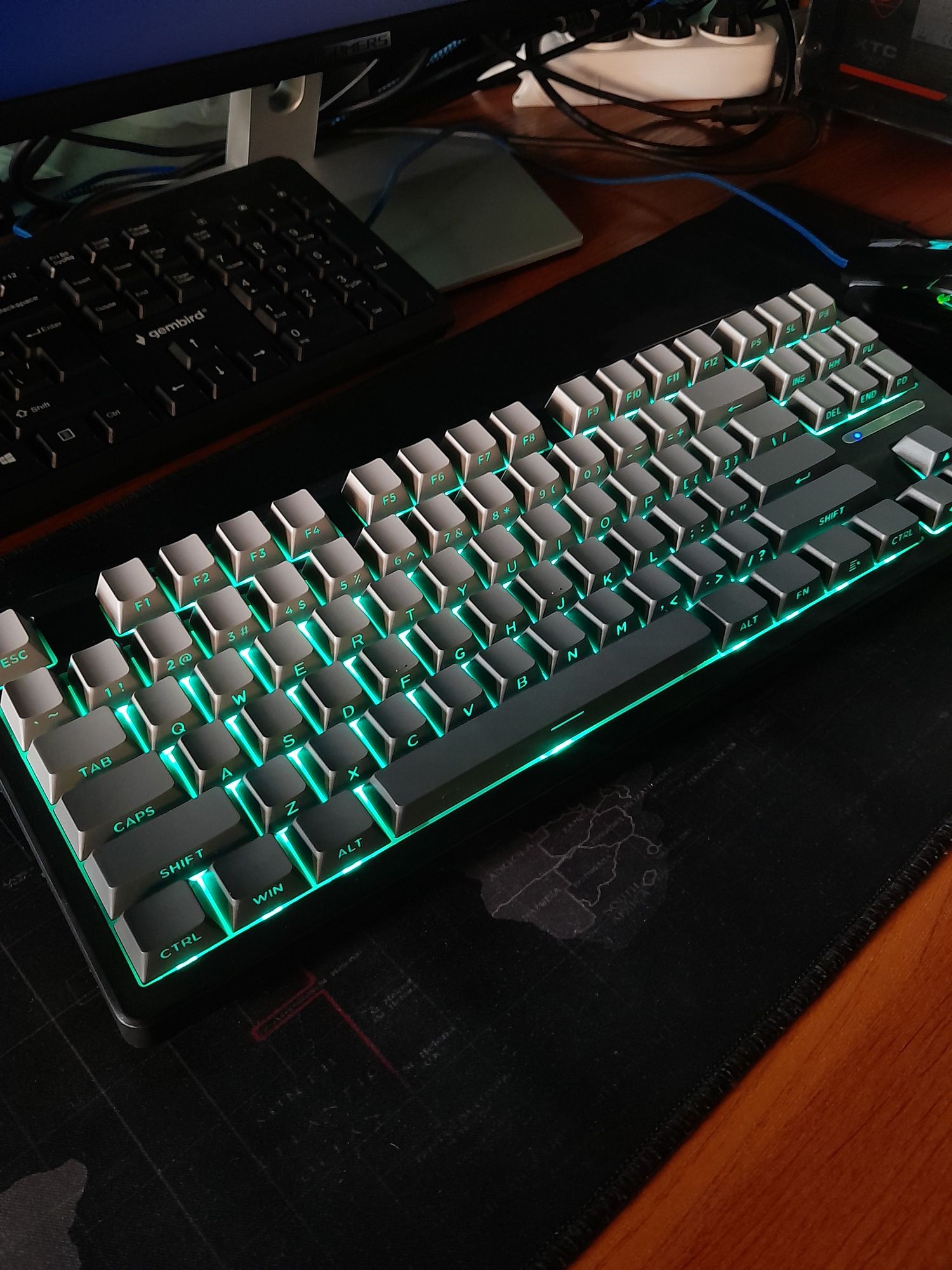 Механический клавиатура KM87 Pro