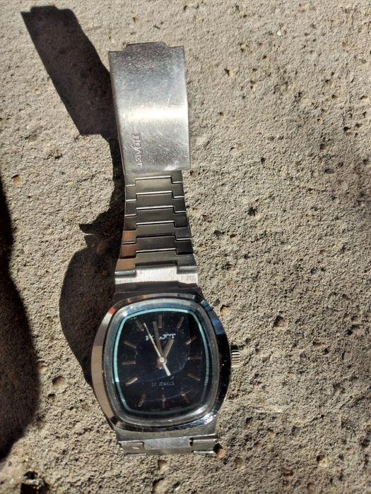 Стар ръчен часовник