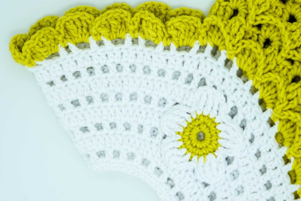 Rochita crosetata bebe 6 luni - 1 an