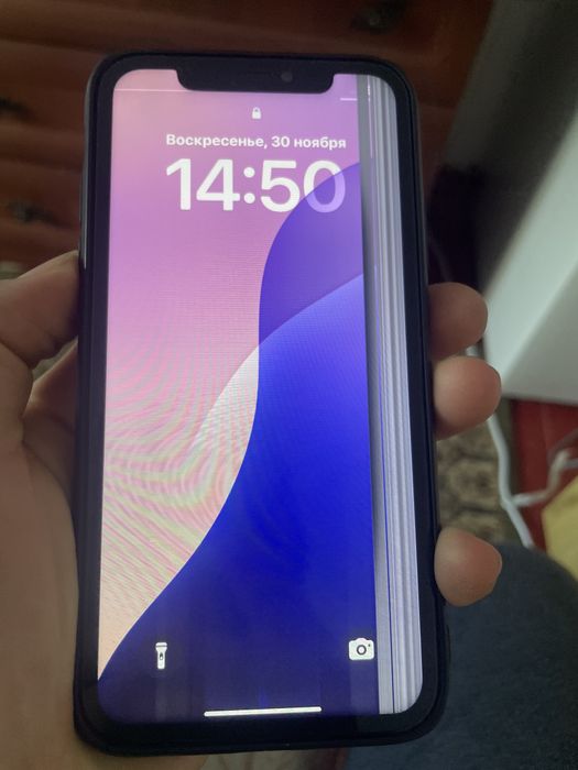 Айфон 11 продам.