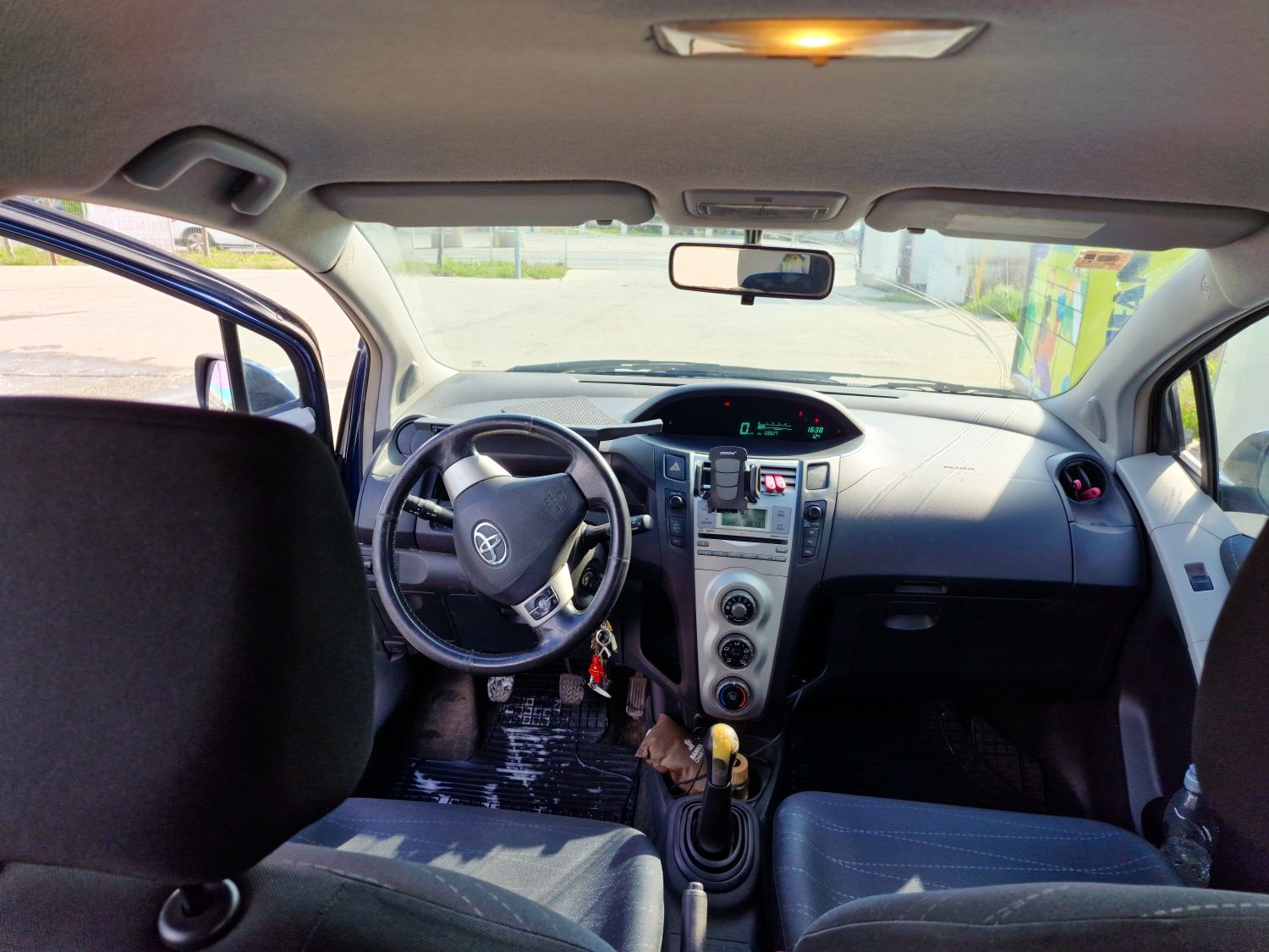 Toyota yaris 2007