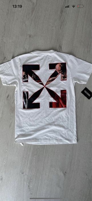 Vand tricouri si hanorace essential