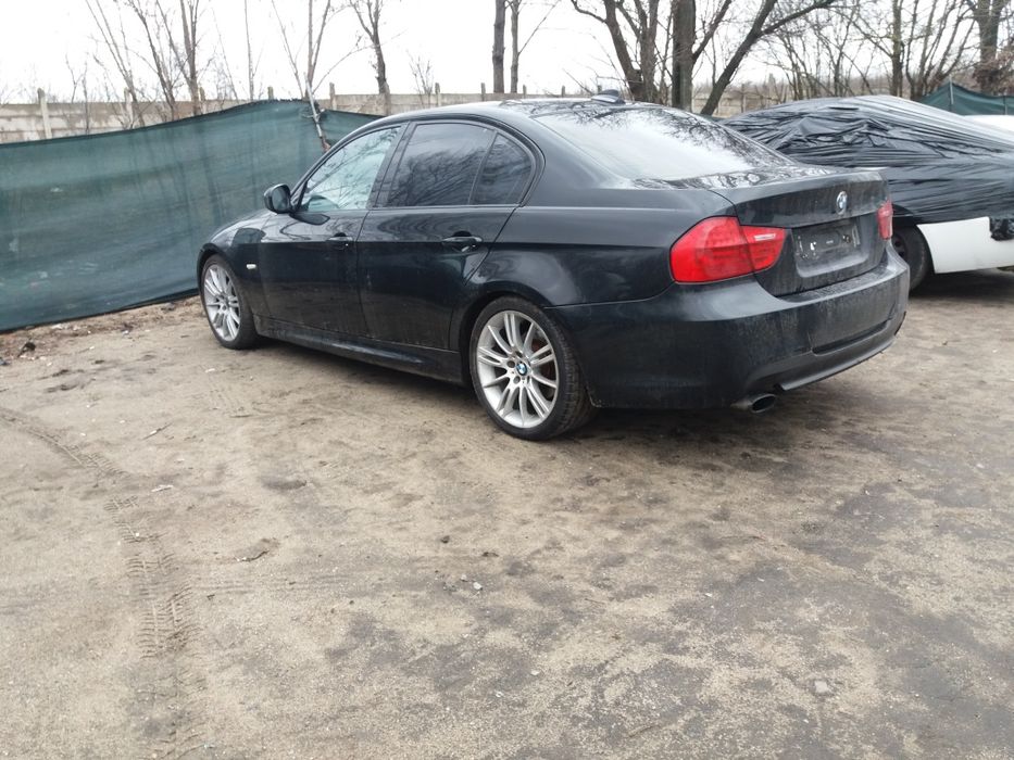 Usa usi portiera stanga dreapta fata spate bmw e90 e91 black saphire