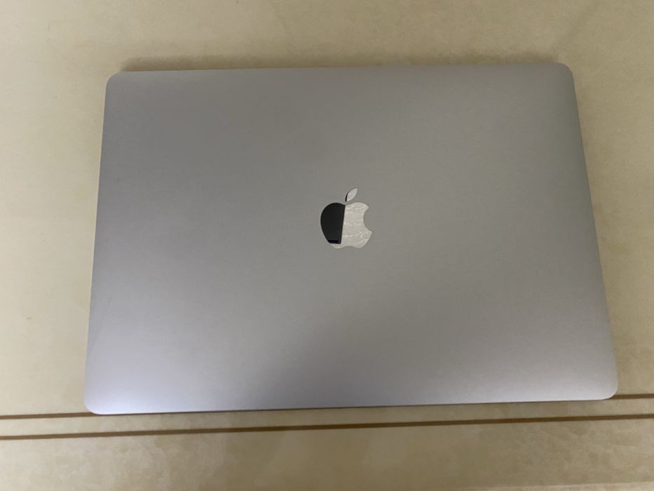 Ноутбук Apple Macbook