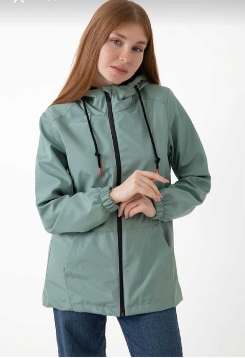 Дамско зелено яке