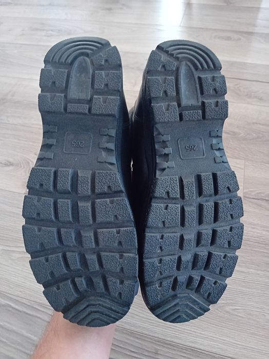 Vând ghete piele, non-metalici, marime 43-27,5 cm