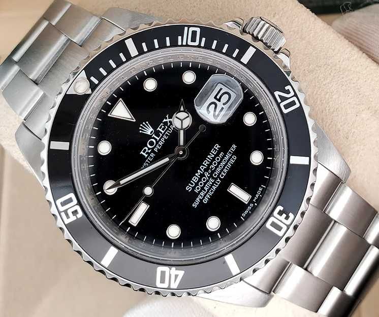 Rolex Submariner Date 40mm, Model - 16610  2009